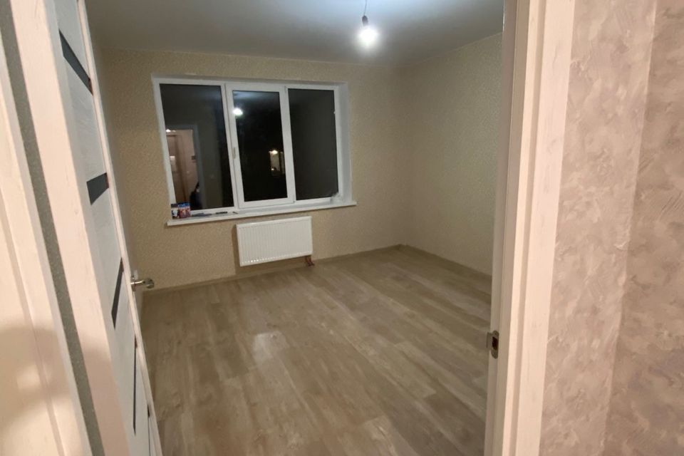 Продаётся 1-комнатная квартира, 36.8 м²