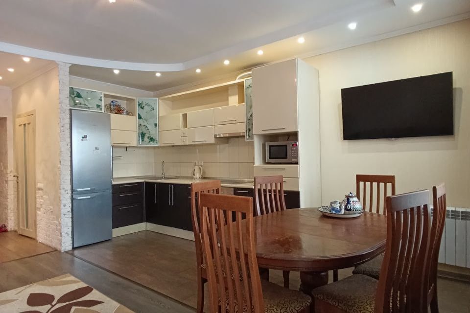 Продаётся 3-комнатная квартира, 72.9 м²