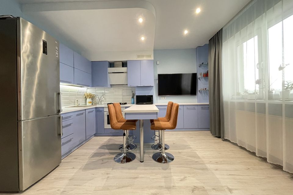 Продаётся 2-комнатная квартира, 73.7 м²