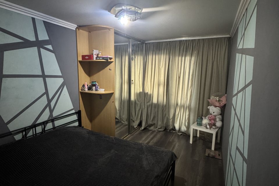 Продаётся 3-комнатная квартира, 64.8 м²