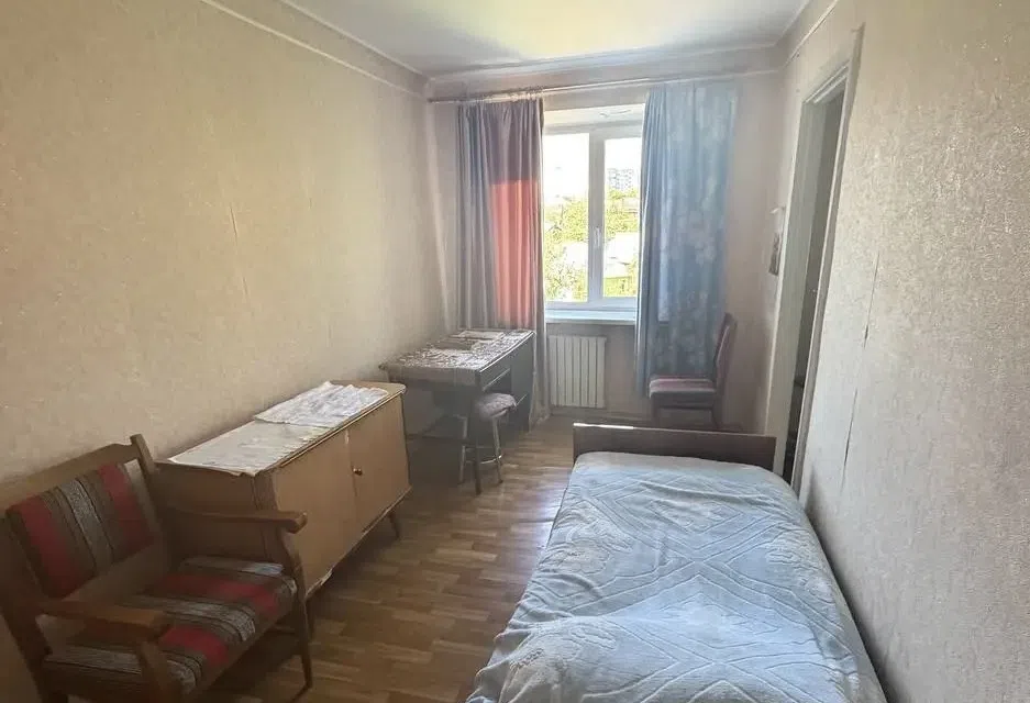 Продаётся 3-комнатная квартира, 56 м²