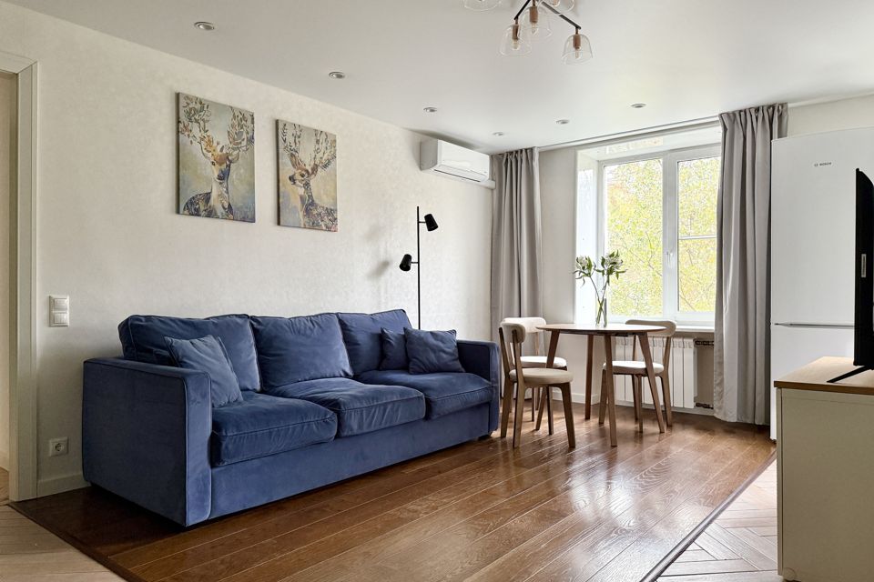 Продаётся 3-комнатная квартира, 56.7 м²