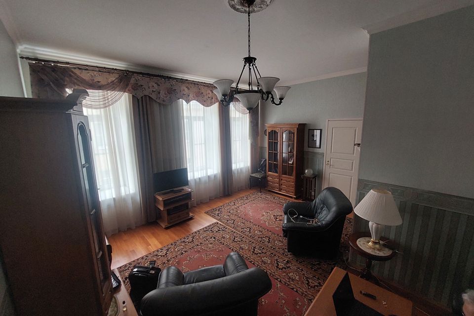 Продаётся 2-комнатная квартира, 70 м²