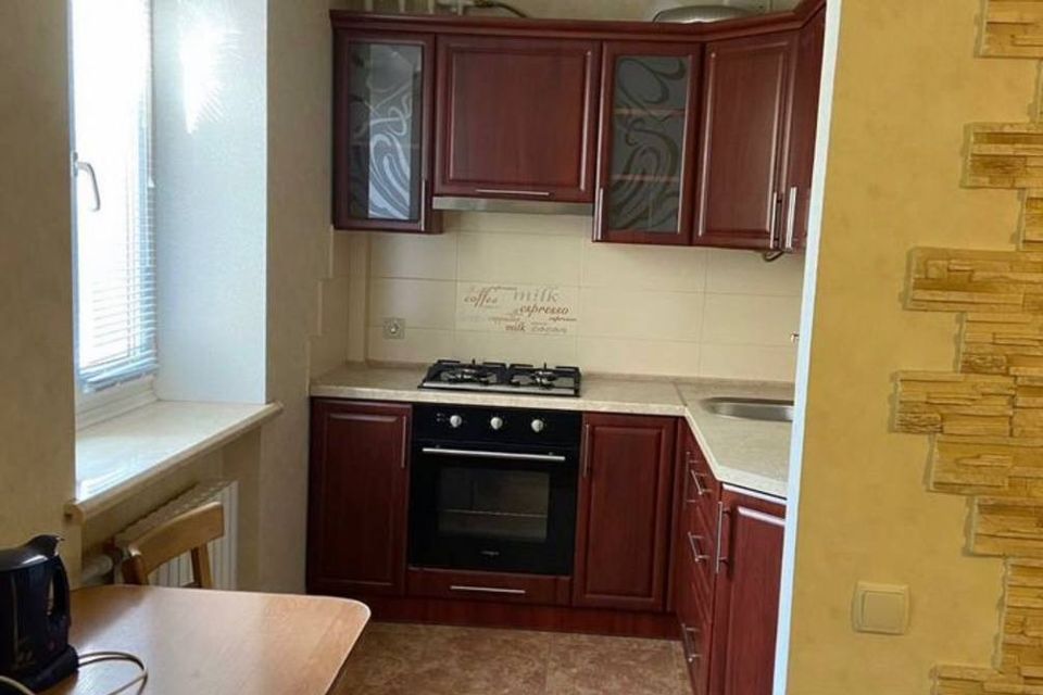 Продаётся 3-комнатная квартира, 57.5 м²