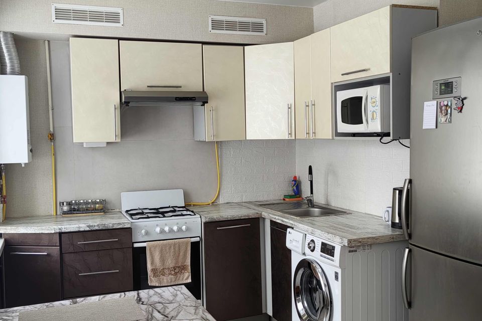 Продаётся 2-комнатная квартира, 42.3 м²