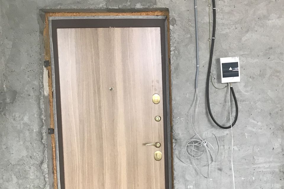 Продаётся 3-комнатная квартира, 136.8 м²