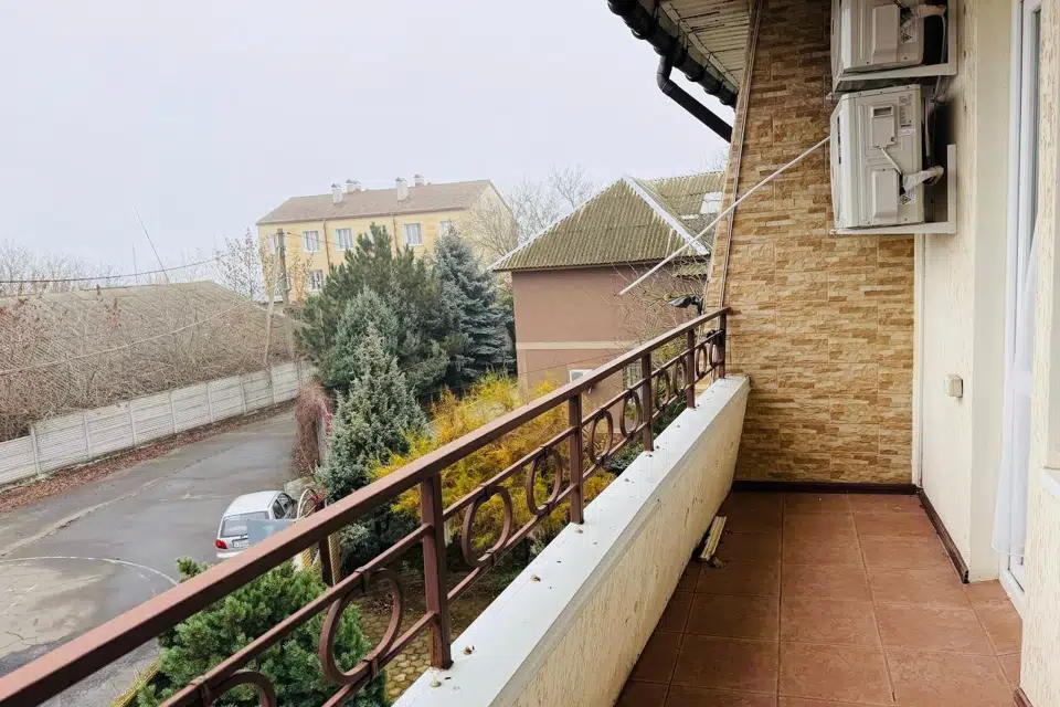 Продаётся 3-этажный дом, 380.3 м²