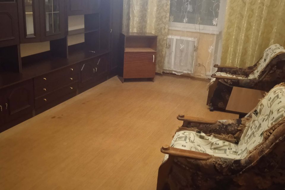 Сдаётся 2-комнатная квартира, 53.5 м²