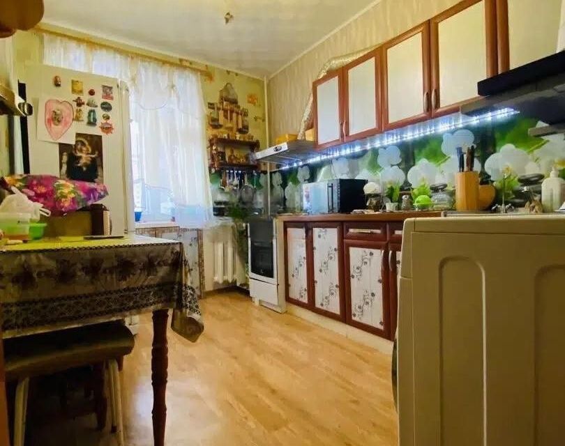 Продаётся 4-комнатная квартира, 84.1 м²