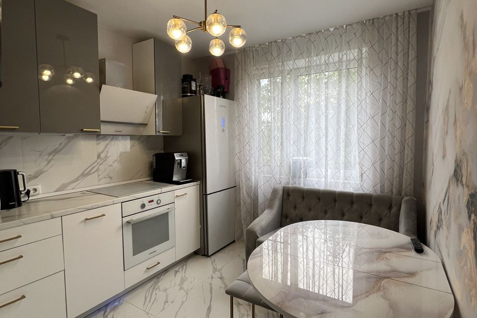 Продаётся 2-комнатная квартира, 55.4 м²