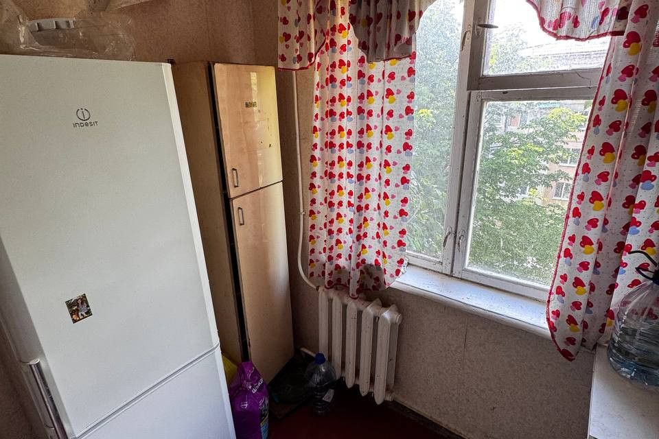 Продаётся 3-комнатная квартира, 59 м²