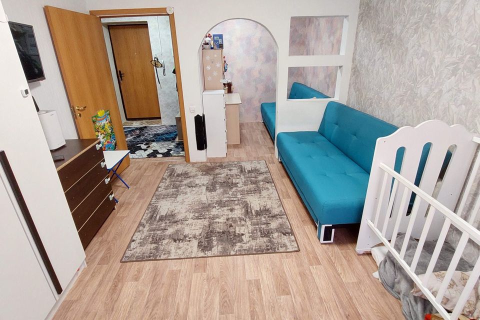 Продаётся 1-комнатная квартира, 38 м²