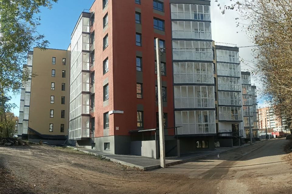 Продаётся 2-комнатная квартира, 61.6 м²