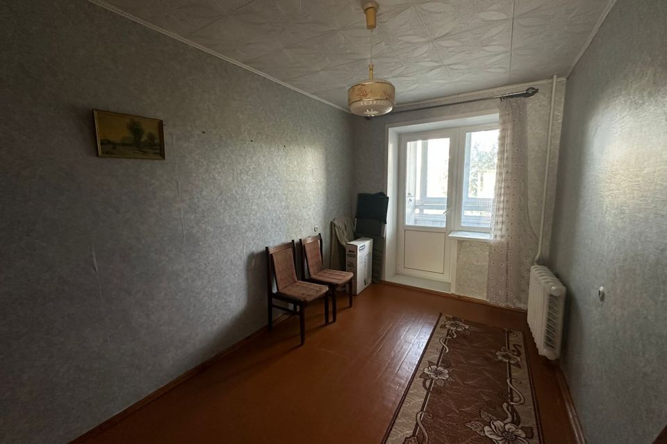 Продаётся 3-комнатная квартира, 57.6 м²