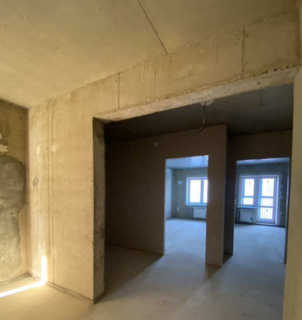 Продаётся 4-комнатная квартира, 92.5 м²