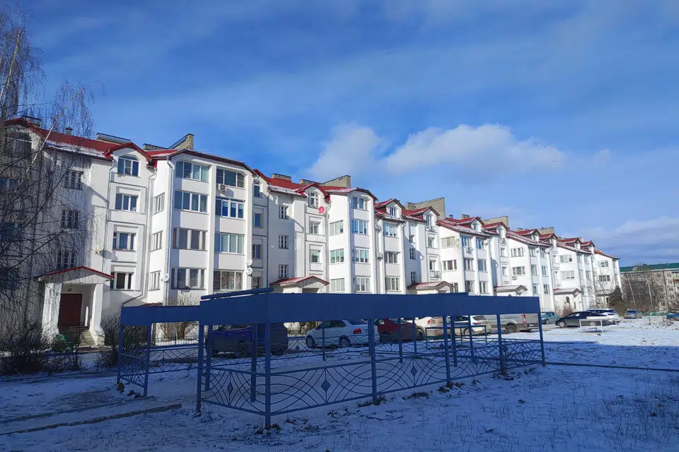 Продаётся 4-комнатная квартира, 117.9 м²