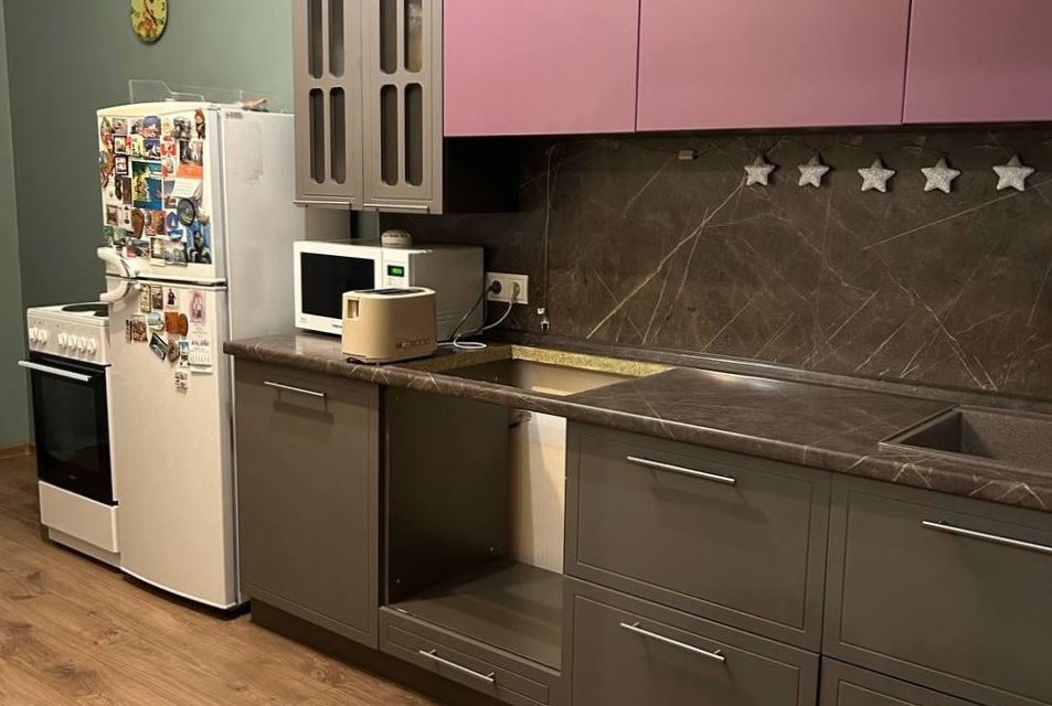 Продаётся 1-комнатная квартира, 41.1 м²
