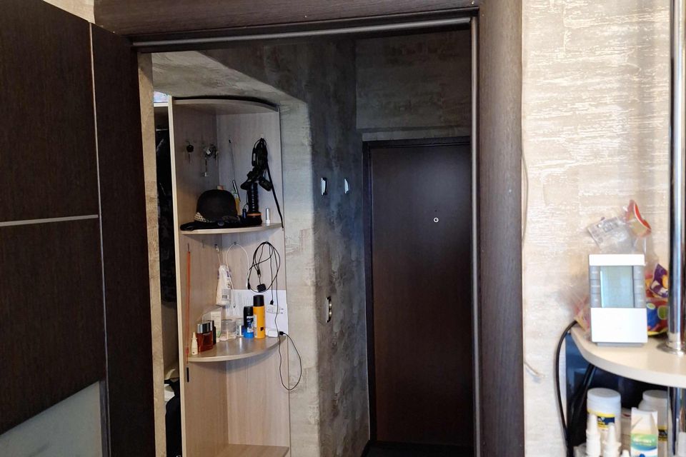 Продаётся 1-комнатная квартира, 31.8 м²