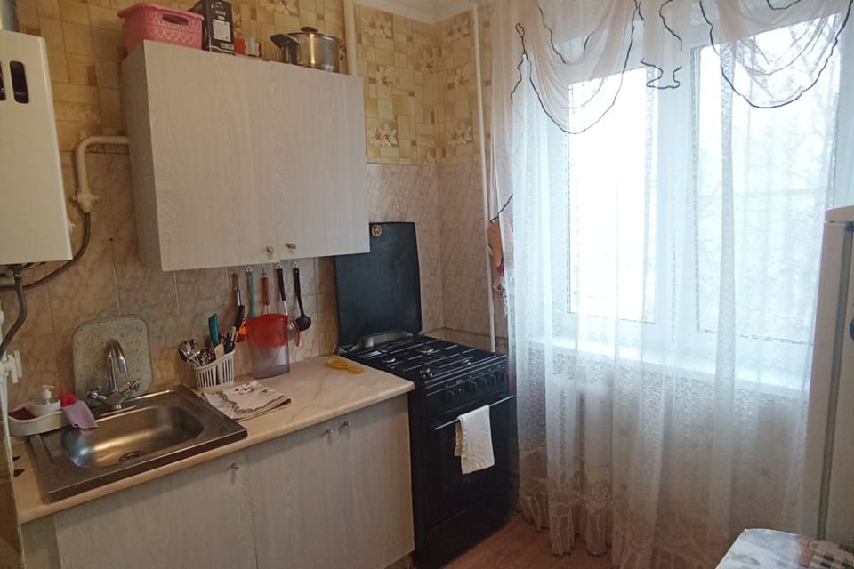 Продаётся 2-комнатная квартира, 43.8 м²