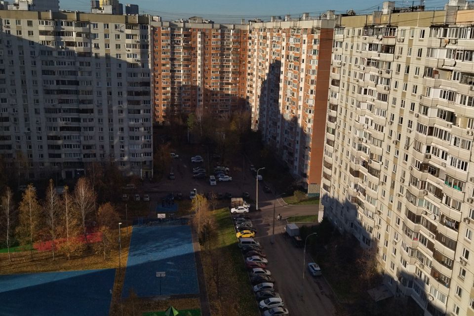 Продаётся 1-комнатная квартира, 37.8 м²