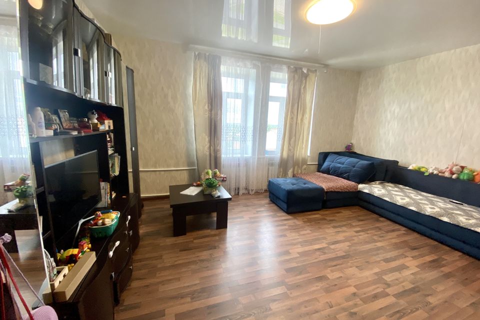Продаётся 2-комнатная квартира, 65.1 м²