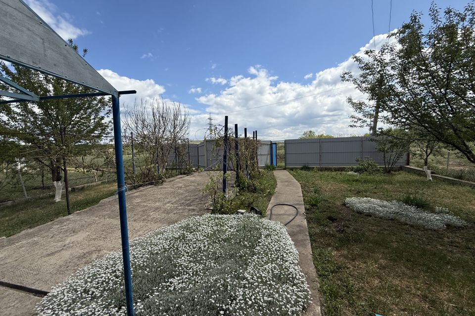 Продаётся 2-этажный дом, 200 м²
