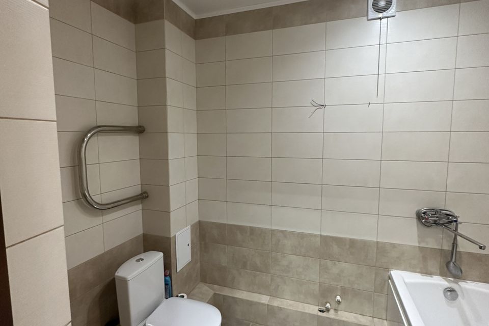 Продаётся 1-комнатная квартира, 41 м²