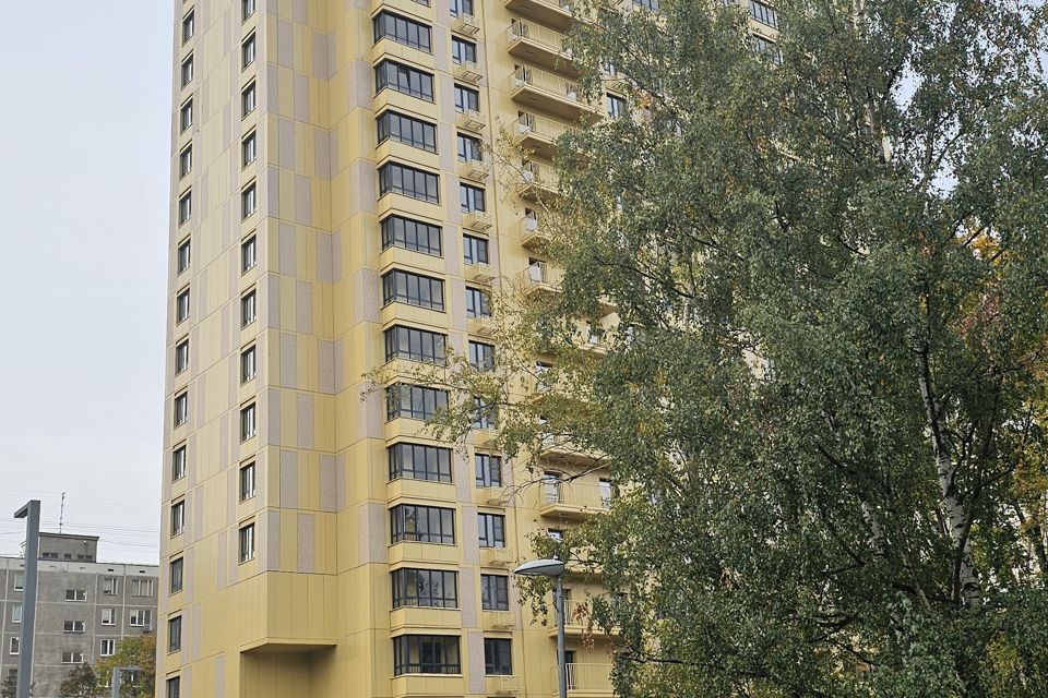 Продаётся 2-комнатная квартира, 62.2 м²