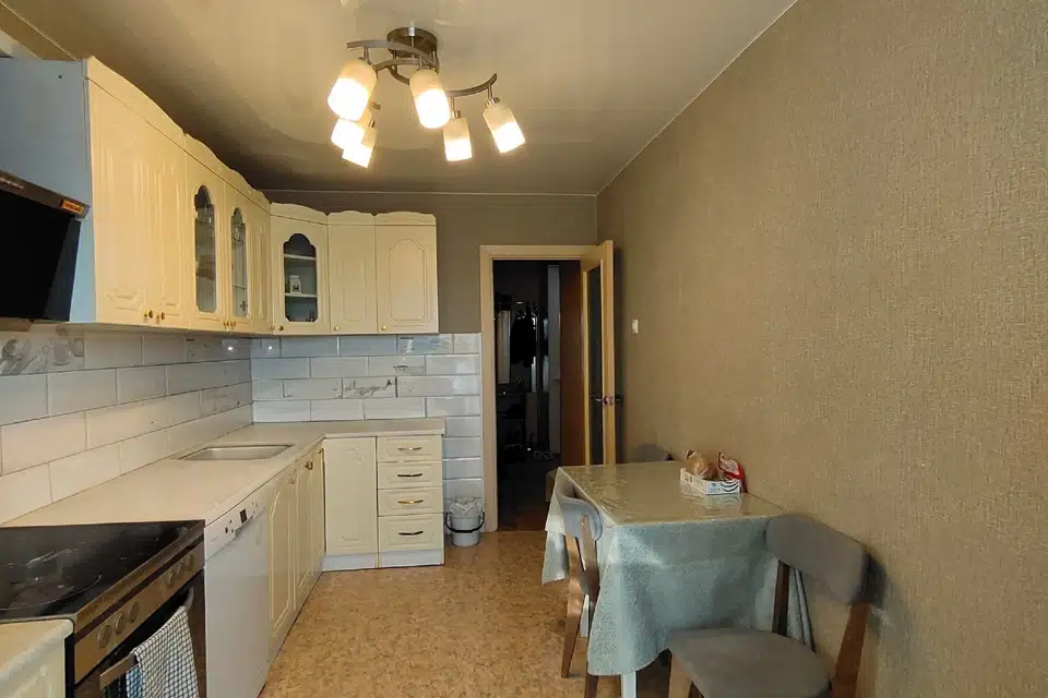 Продаётся 3-комнатная квартира, 75 м²