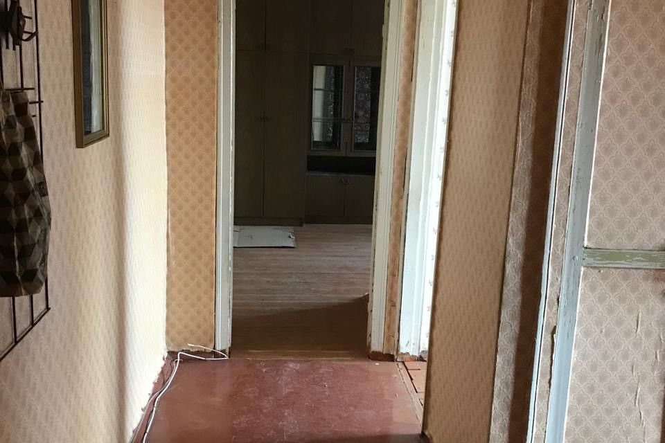 Продаётся 3-комнатная квартира, 56.8 м²