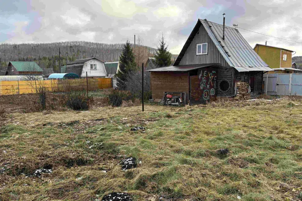 Продаётся 2-этажный дом, 25 м²