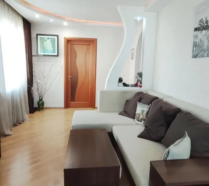 Продаётся 3-комнатная квартира, 58.5 м²