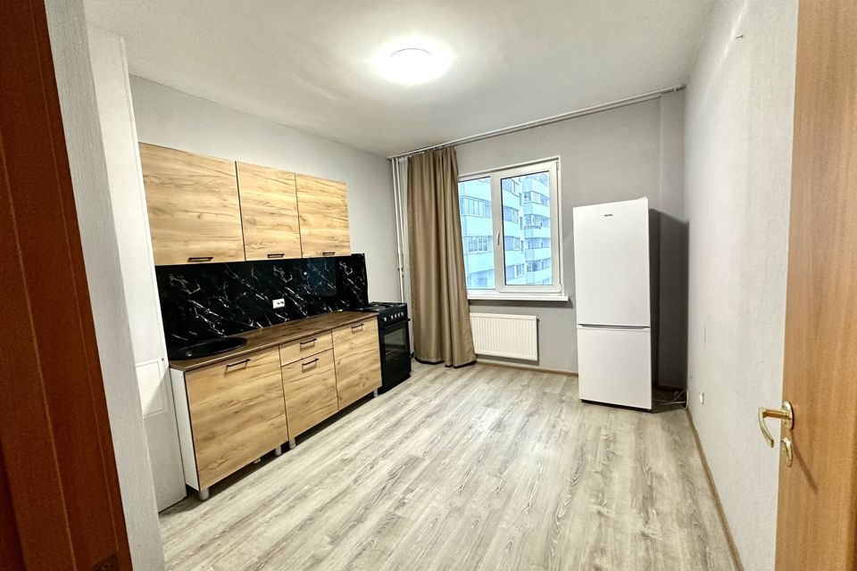 Продаётся 1-комнатная квартира, 37 м²