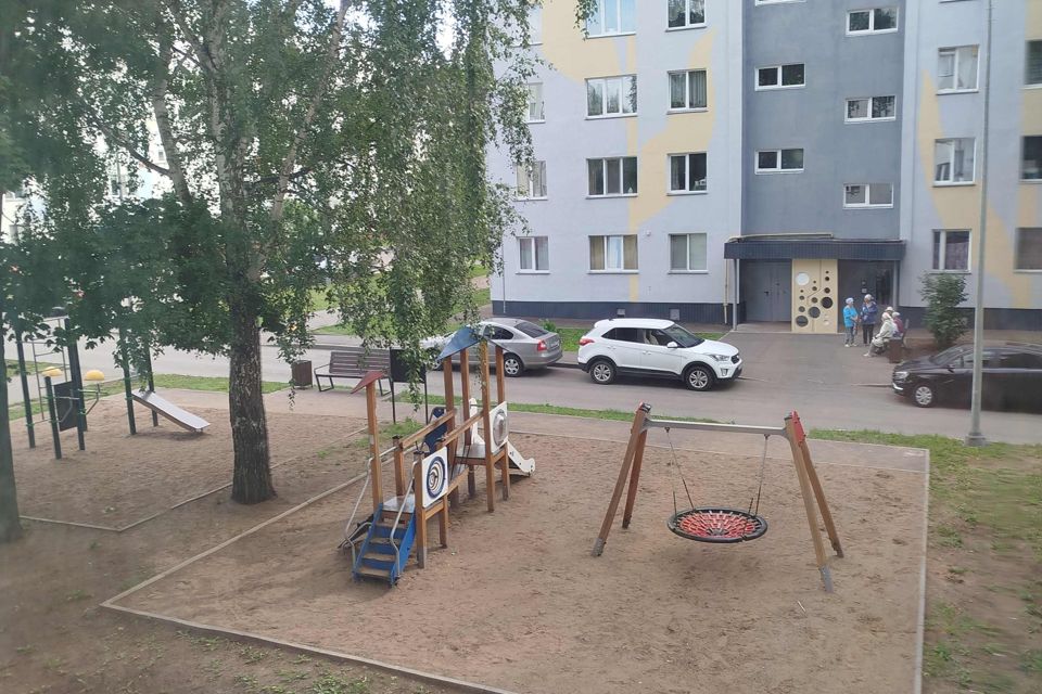 Продаётся 2-комнатная квартира, 50.8 м²