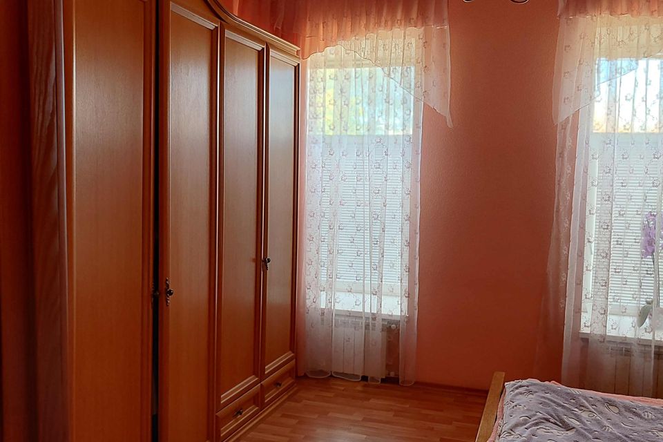 Продаётся 4-комнатная квартира, 96 м²
