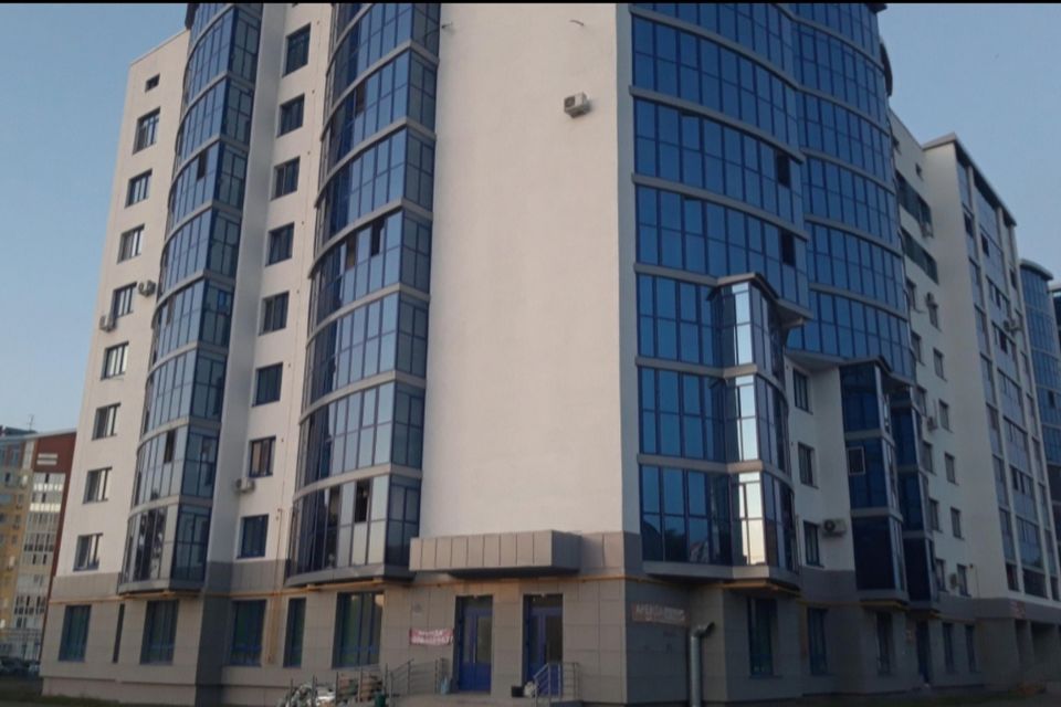 Продаётся 2-комнатная квартира, 65.75 м²