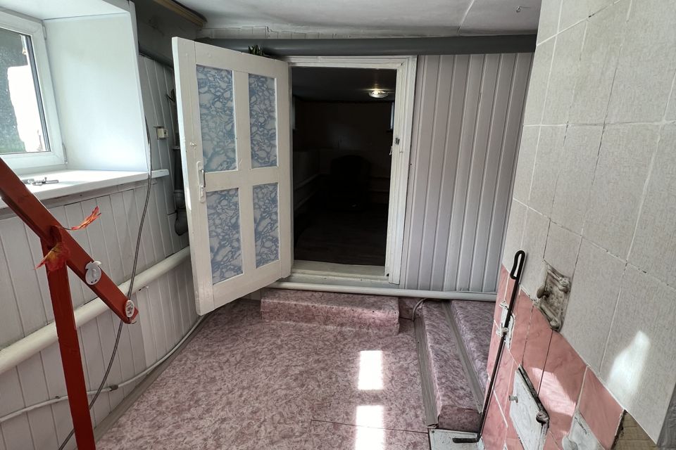 Продаётся 2-комнатная квартира, 67.8 м²
