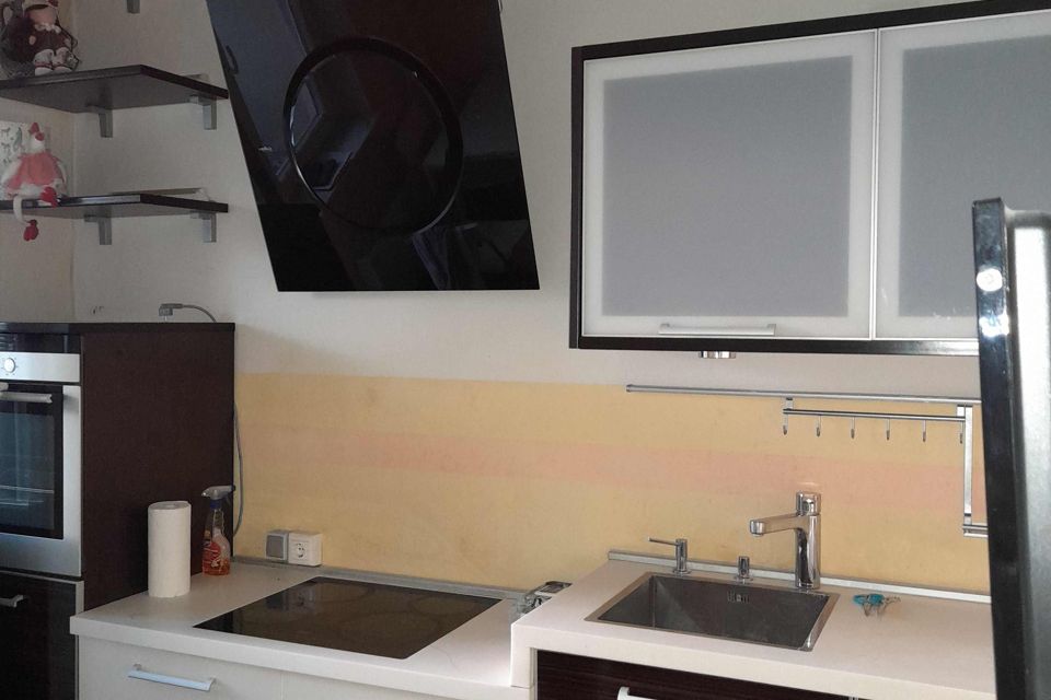 Сдаётся 1-комнатная квартира, 42.3 м²