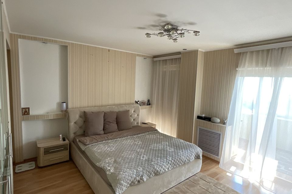 Продаётся 3-комнатная квартира, 76.5 м²