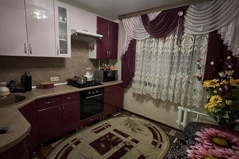 Продаётся 1-комнатная квартира, 38 м²