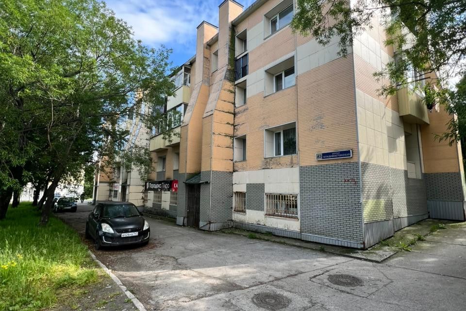 Продаётся 3-комнатная квартира, 40.8 м²