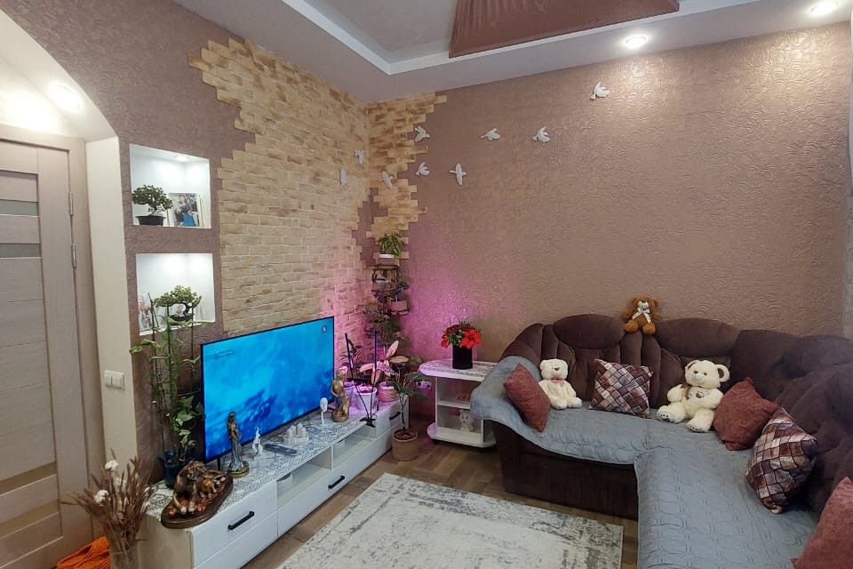 Продаётся 3-комнатная квартира, 63.1 м²