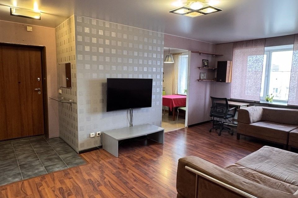 Продаётся 3-комнатная квартира, 64.5 м²