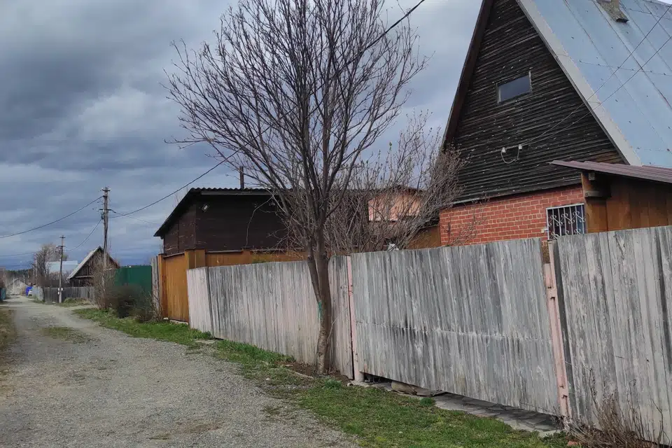 Продаётся 2-этажный дом, 140 м²