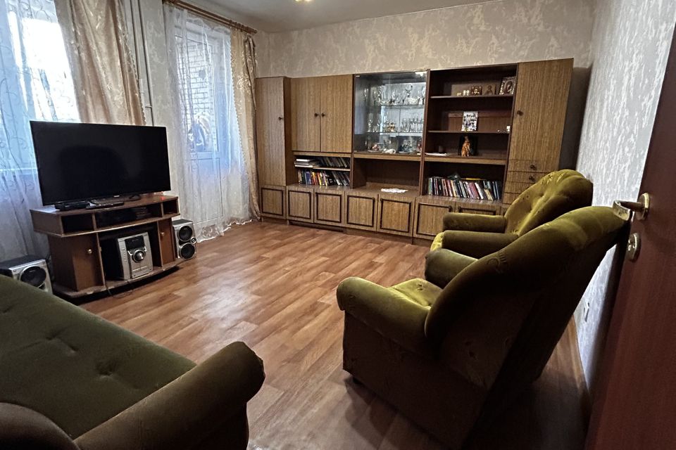 Продаётся 3-комнатная квартира, 55.3 м²