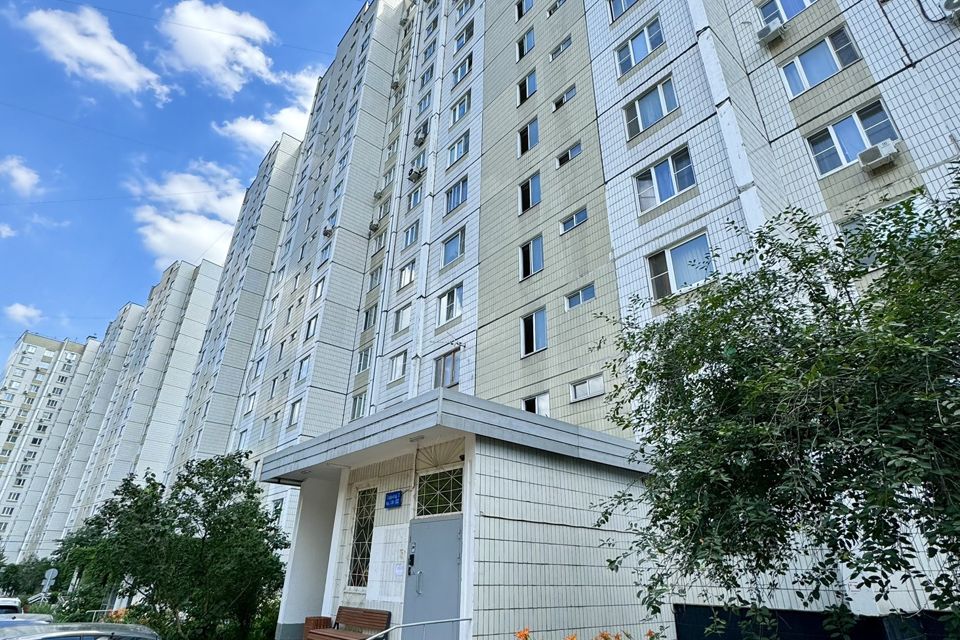 Продаётся 4-комнатная квартира, 111 м²