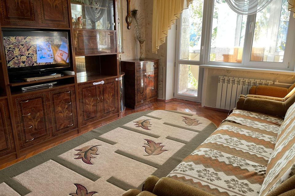 Сдаётся 2-комнатная квартира, 50 м²