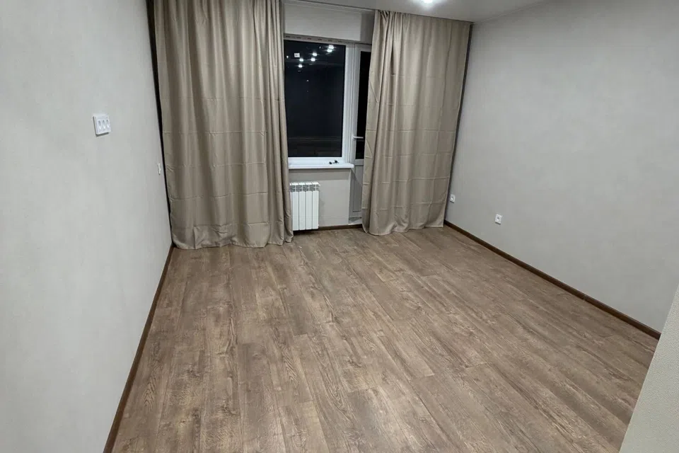 Продаётся 1-комнатная квартира, 37 м²