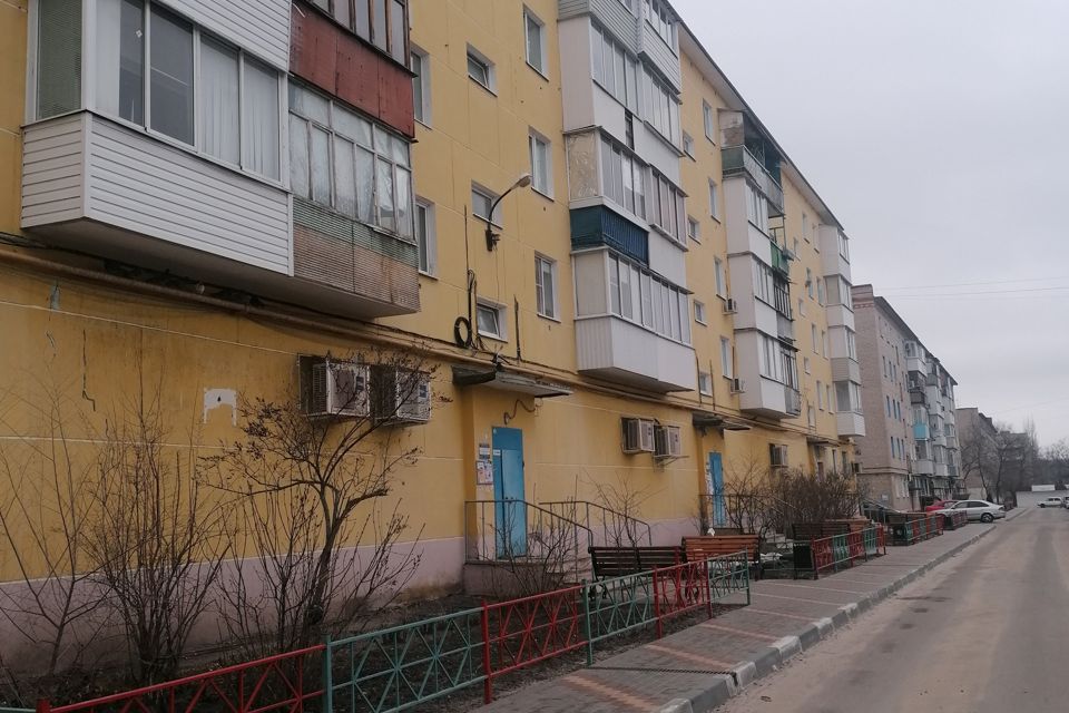 Продаётся 3-комнатная квартира, 57 м²