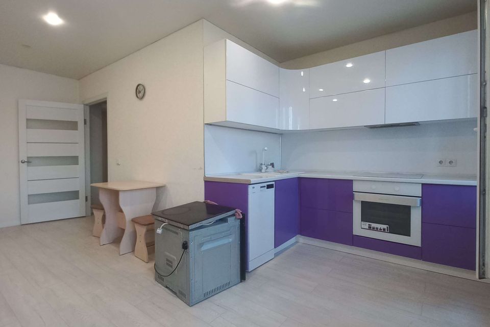 Продаётся 3-комнатная квартира, 62 м²